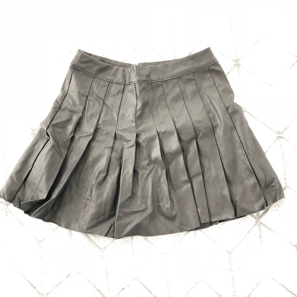 Pleated leather mini skirt